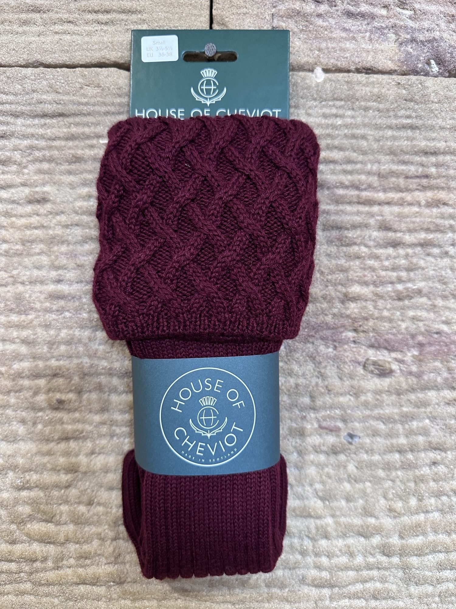 HOUSE OF CHEVIOT SOCKS LADY RANNOCH BURGUNDY SOCKS JAIL DORNOCH