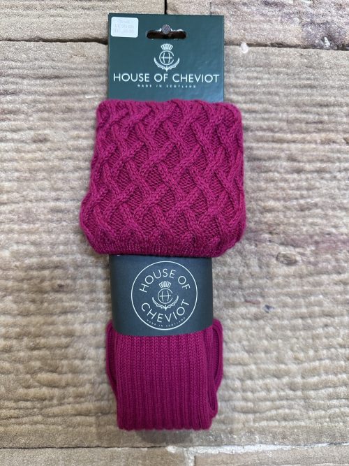 HOUSE OF CHEVIOT SOCKS FUSCHIA PINK JAIL DORNOCH